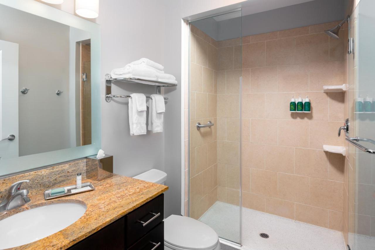 Towneplace Suites Buffalo Airport Чіктоваґа Екстер'єр фото