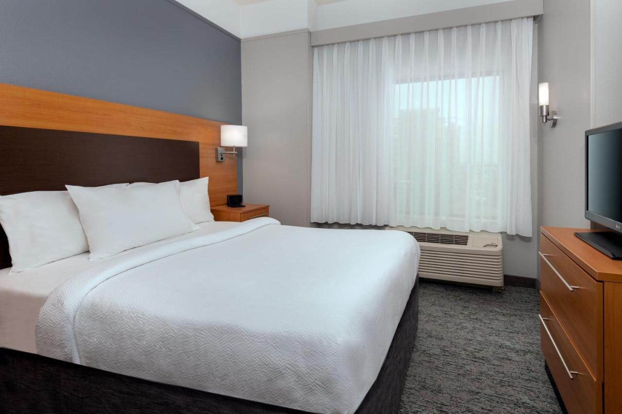 Towneplace Suites Buffalo Airport Чіктоваґа Екстер'єр фото