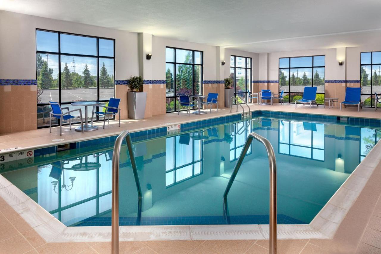 Towneplace Suites Buffalo Airport Чіктоваґа Екстер'єр фото